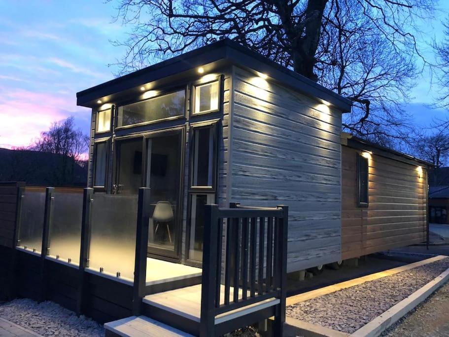 Villa V28 - The Lookout With Hot Tub Bangor  Exterior foto